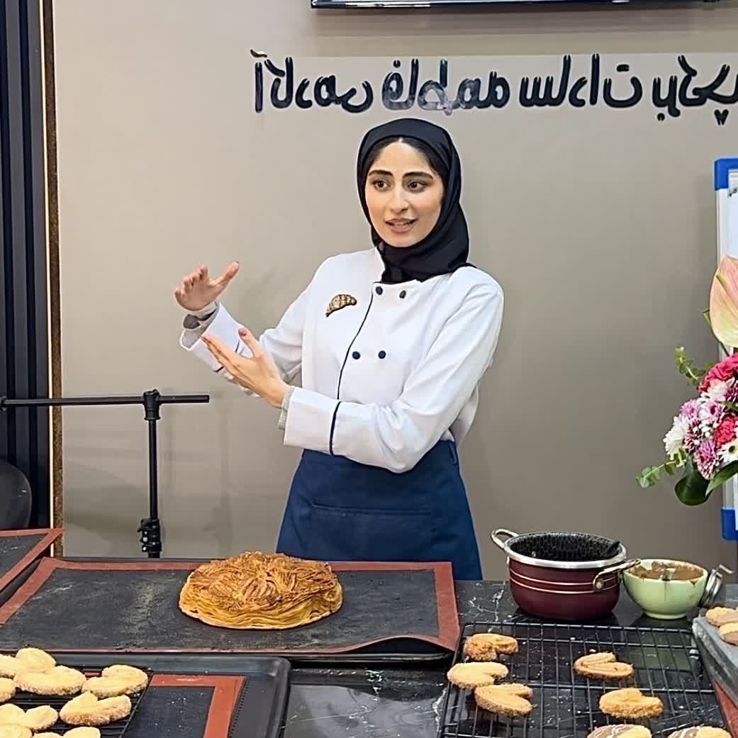 فائزه امیربیک
